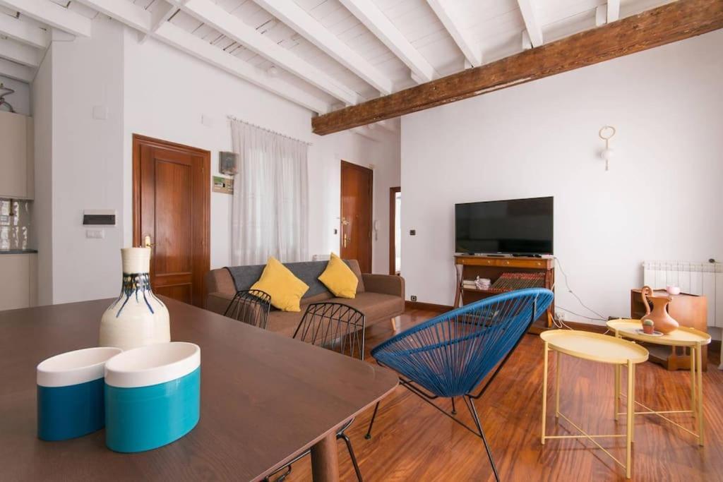 City Hall I Apartment Bilbao Esterno foto